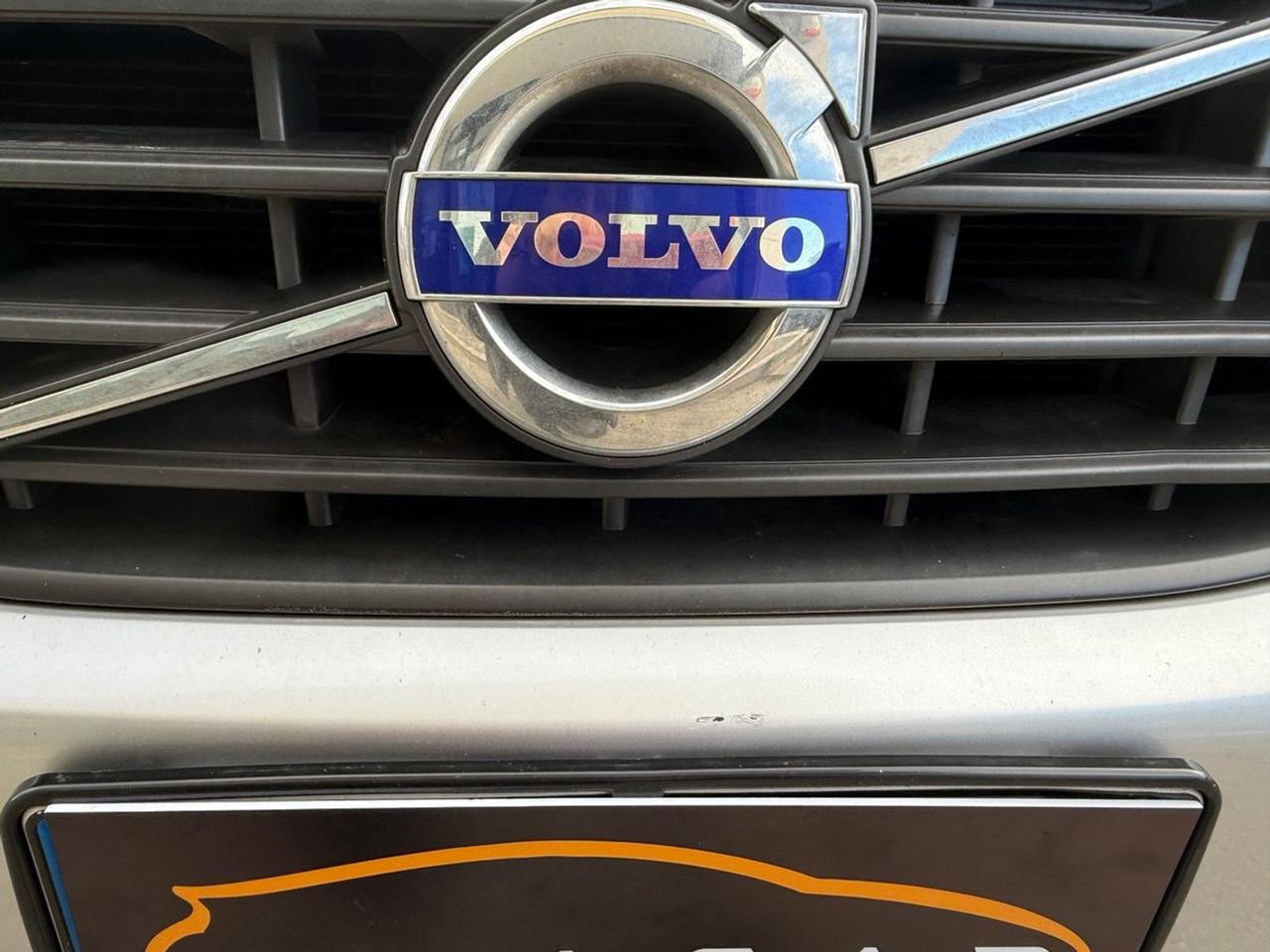 Volvo XC 60 Business 2.0 D4 #8045