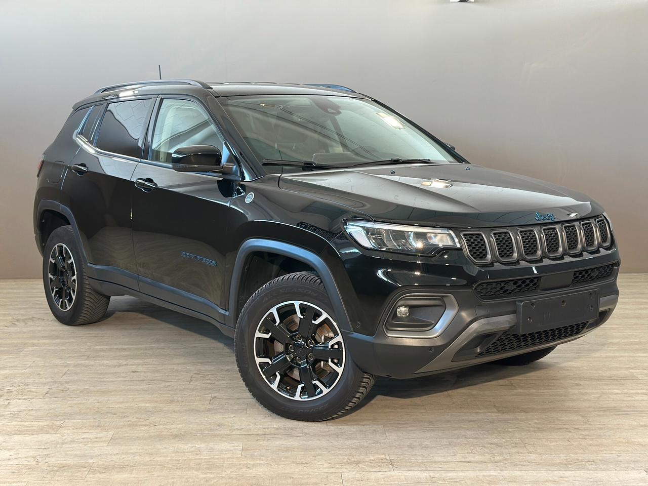 Jeep Compass 1.3 PHEV Trailhawk 4xe auto