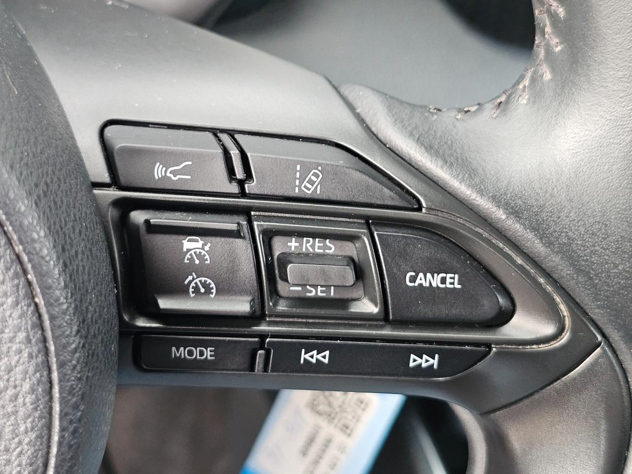 Toyota Yaris 1.5 Hybrid 5 porte Business