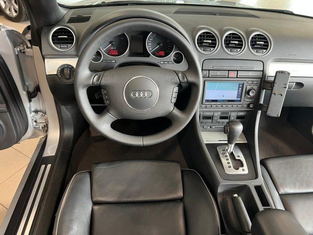 AUDI S4 Cabrio 4.2 V8 quattro tiptronic FULL SERVICE !