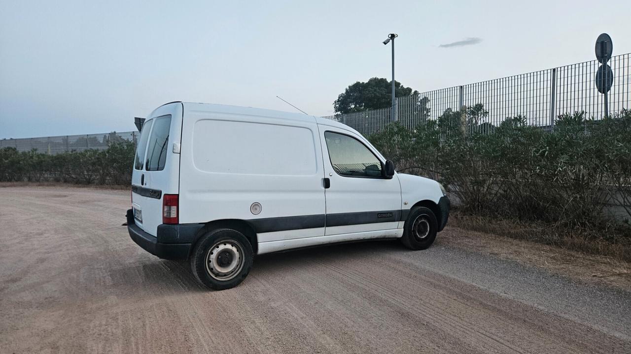 Citroen Berlingo 1.6 16V 4p. HDi 75CV X