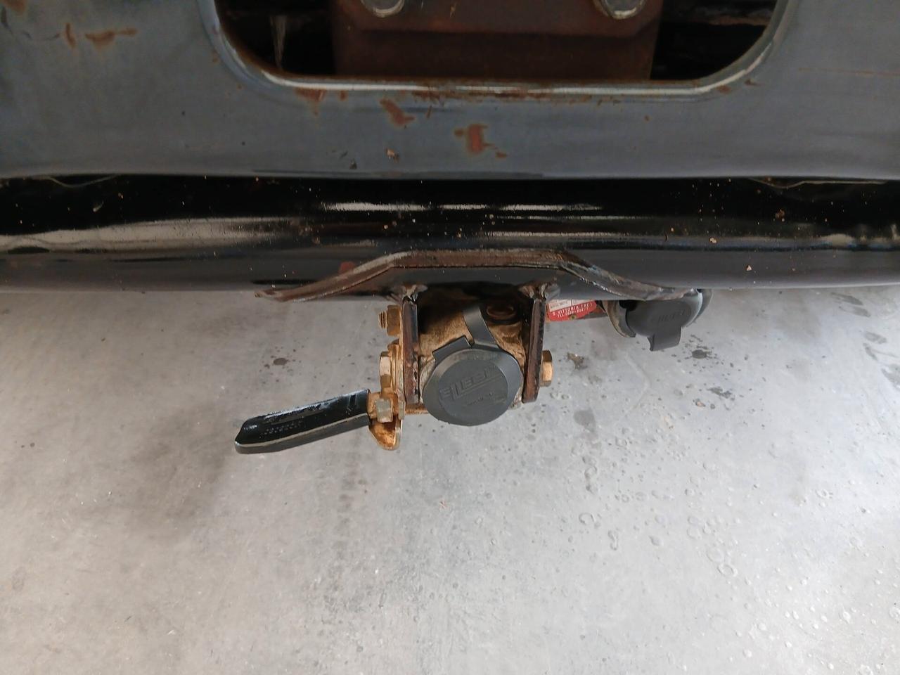 Mitsubishi Pajero 2.5 TDI 3p gancio traino 98