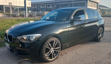 Bmw 114i 5p. Sport