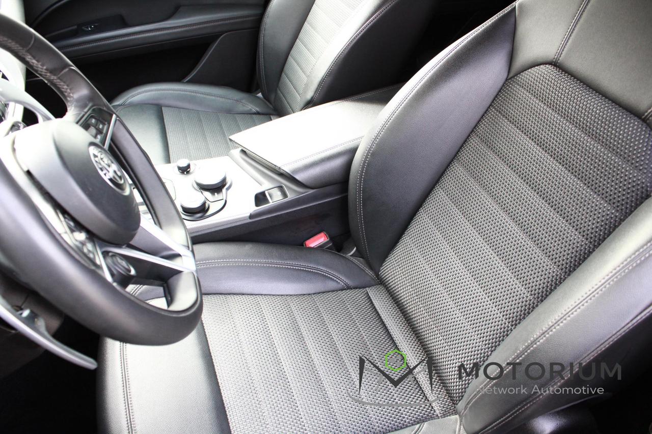 Alfa Romeo Stelvio 2.0 Turbo 200 CV AT8 Q4 Executive