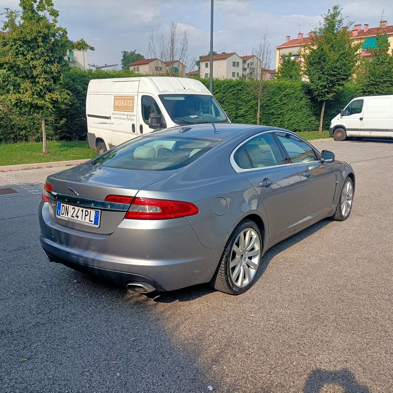 Jaguar XF 2.7D V6 PELLE BEIGE PERFETTO STATO