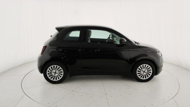 FIAT 500 Berlina Hybrid Pop