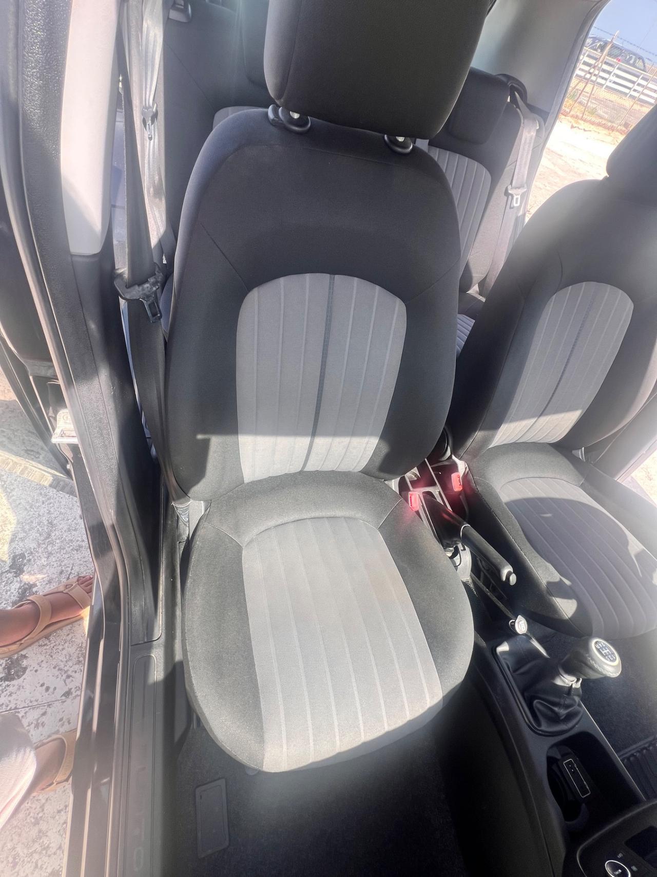 Fiat Punto 1.3 MJT II S&S 95 CV 5 porte Street