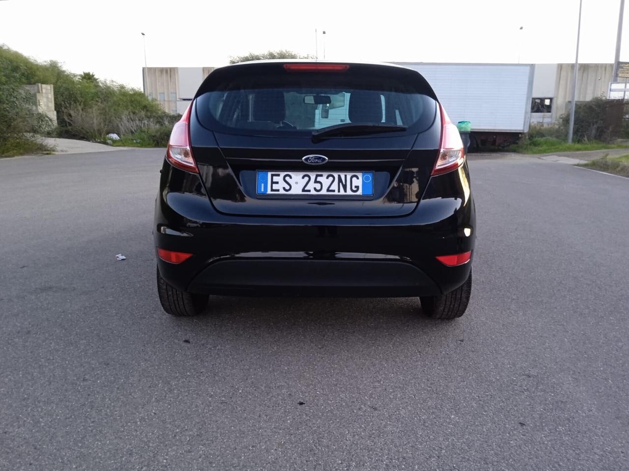 Ford Fiesta 1.5 TDCi 75CV 5 porte