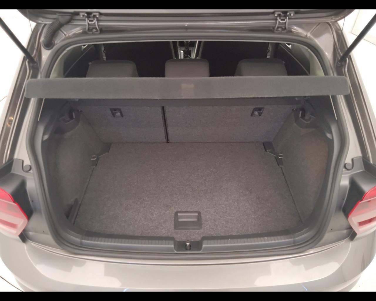 VOLKSWAGEN Polo VI 2017 - Polo 5p 1.0 tsi Sport 95cv