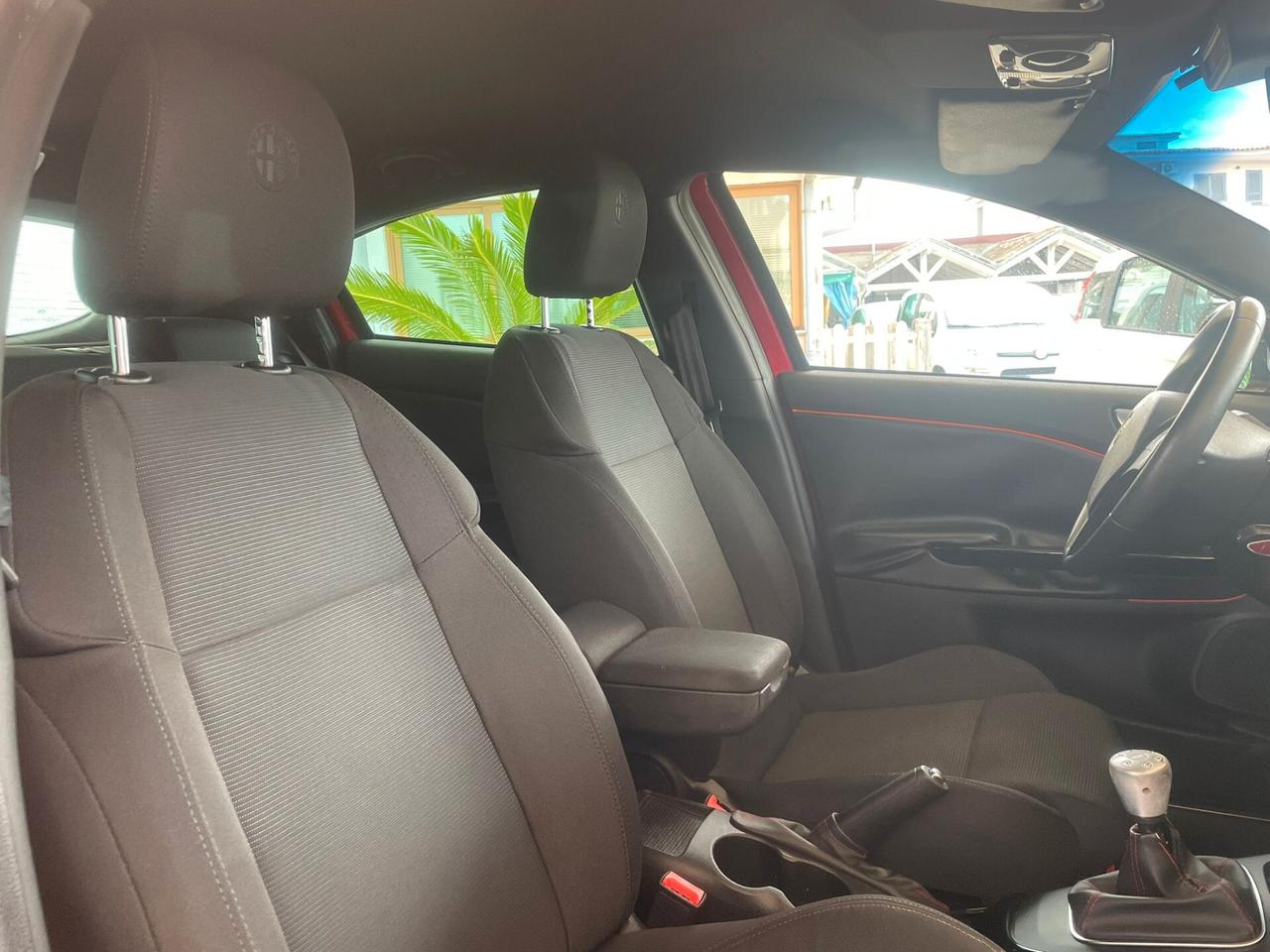 Alfa Romeo Giulietta 2.0 JTDm-2 140 CV Exclusive
