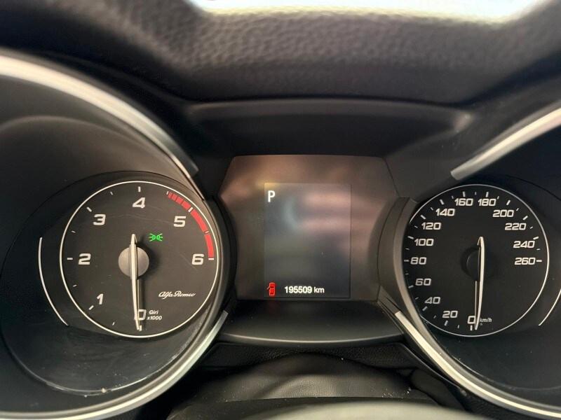 ALFA ROMEO Stelvio Stelvio 2.2 Turbodiesel 180 ...