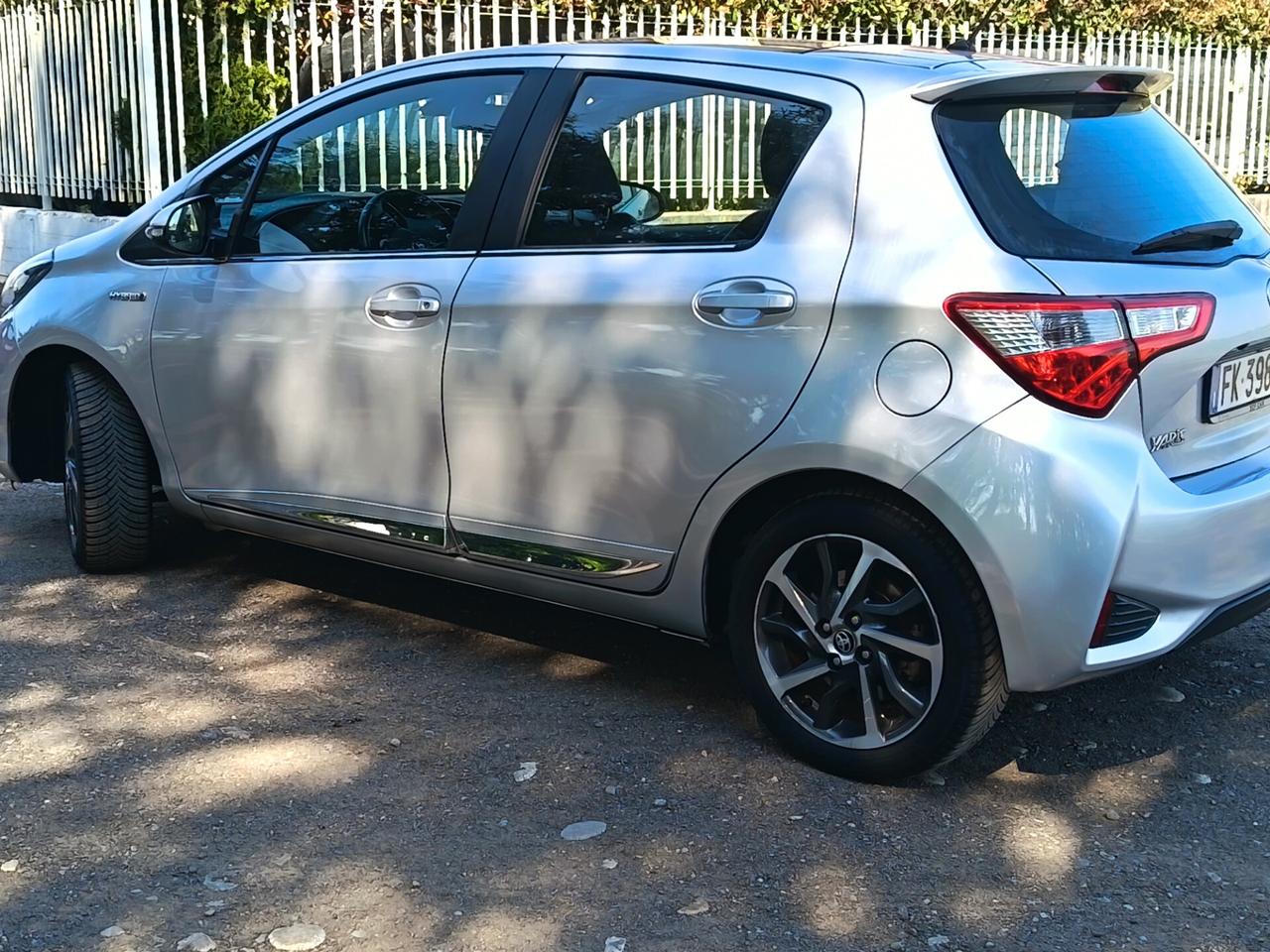 Toyota Yaris hybrid