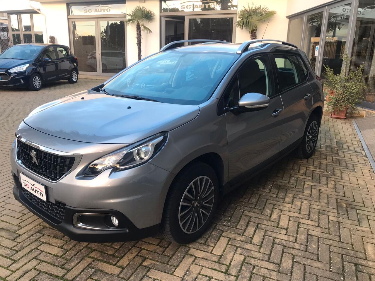 Peugeot 2008 BlueHDi 100 S&S Black Matt