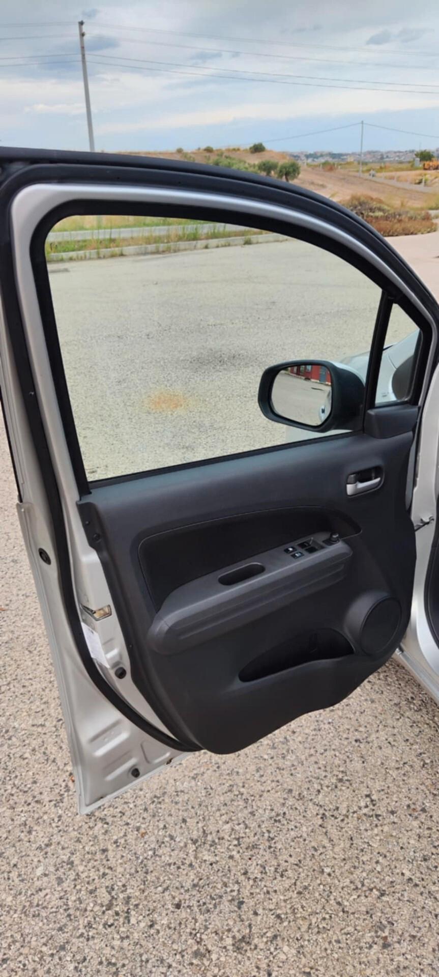 Opel Agila 1.2 16V 94CV Enjoy
