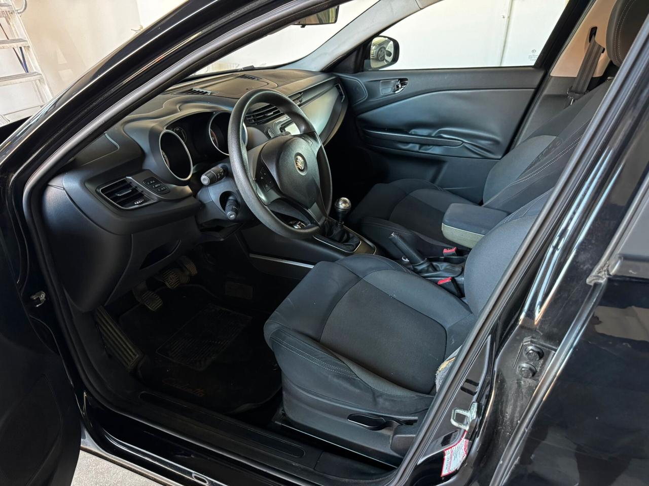 Alfa Romeo Giulietta 1.6 JTDm-2 105 CV Exclusive
