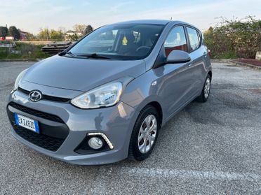Hyundai i10 1.0 MPI STYLE ADATTA AI NEOPATENTATI UNICO PROPRIETARIO