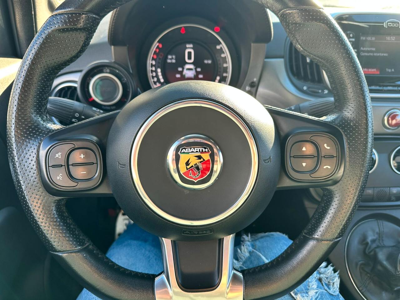 Abarth 595 1.4 Turbo T-Jet 165 CV Turismo