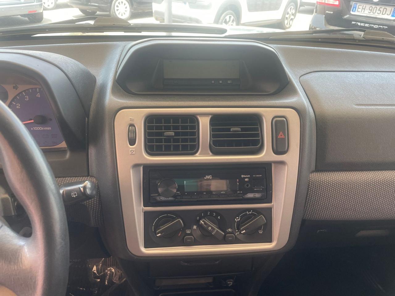 Mitsubishi Pajero Pinin Pajero Pinin 2.0 16V GDI 5p. Iuppiter