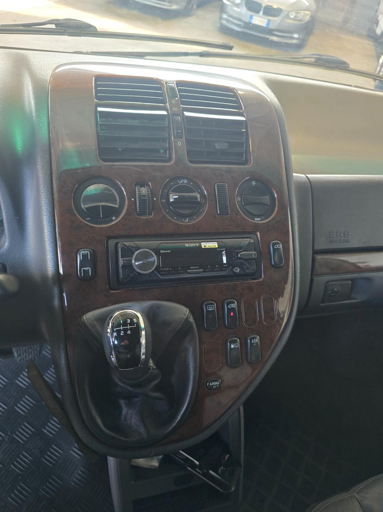 Mercedes Vito 7 posti ASI