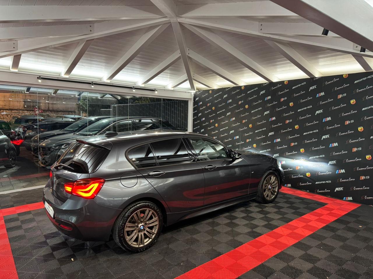 Bmw 116 116d 5p. Msport