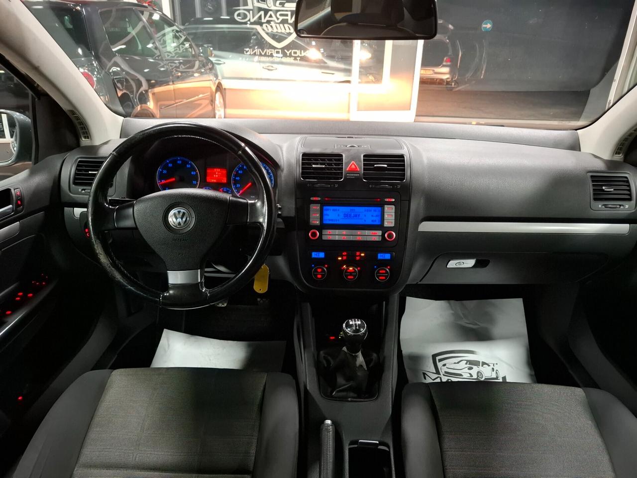 Volkswagen Golf 1.4 benzina 80cv NEOPATENTATO