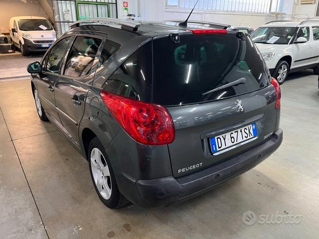 Peugeot 207 1.6 SW molto spaziosa! EURO 5