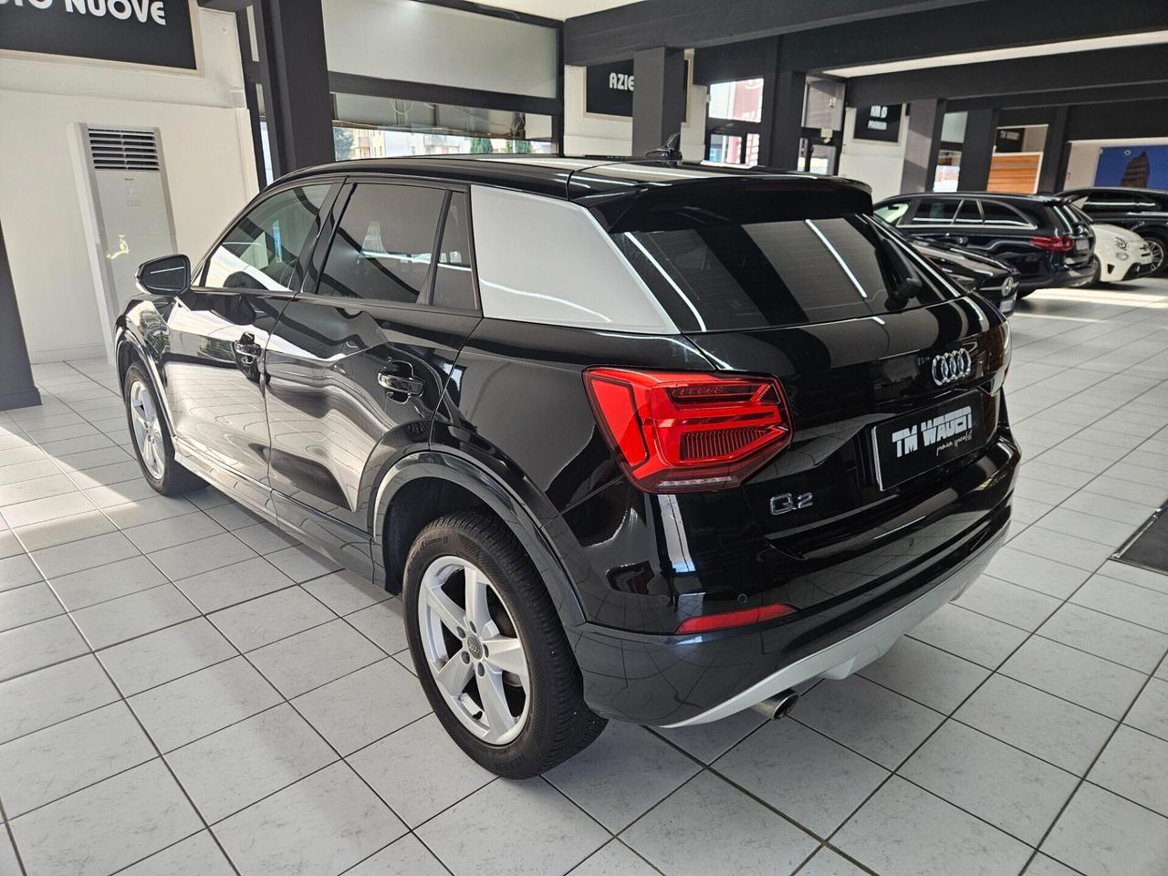 Audi Q2 30 1.6 tdi Identity Black my20