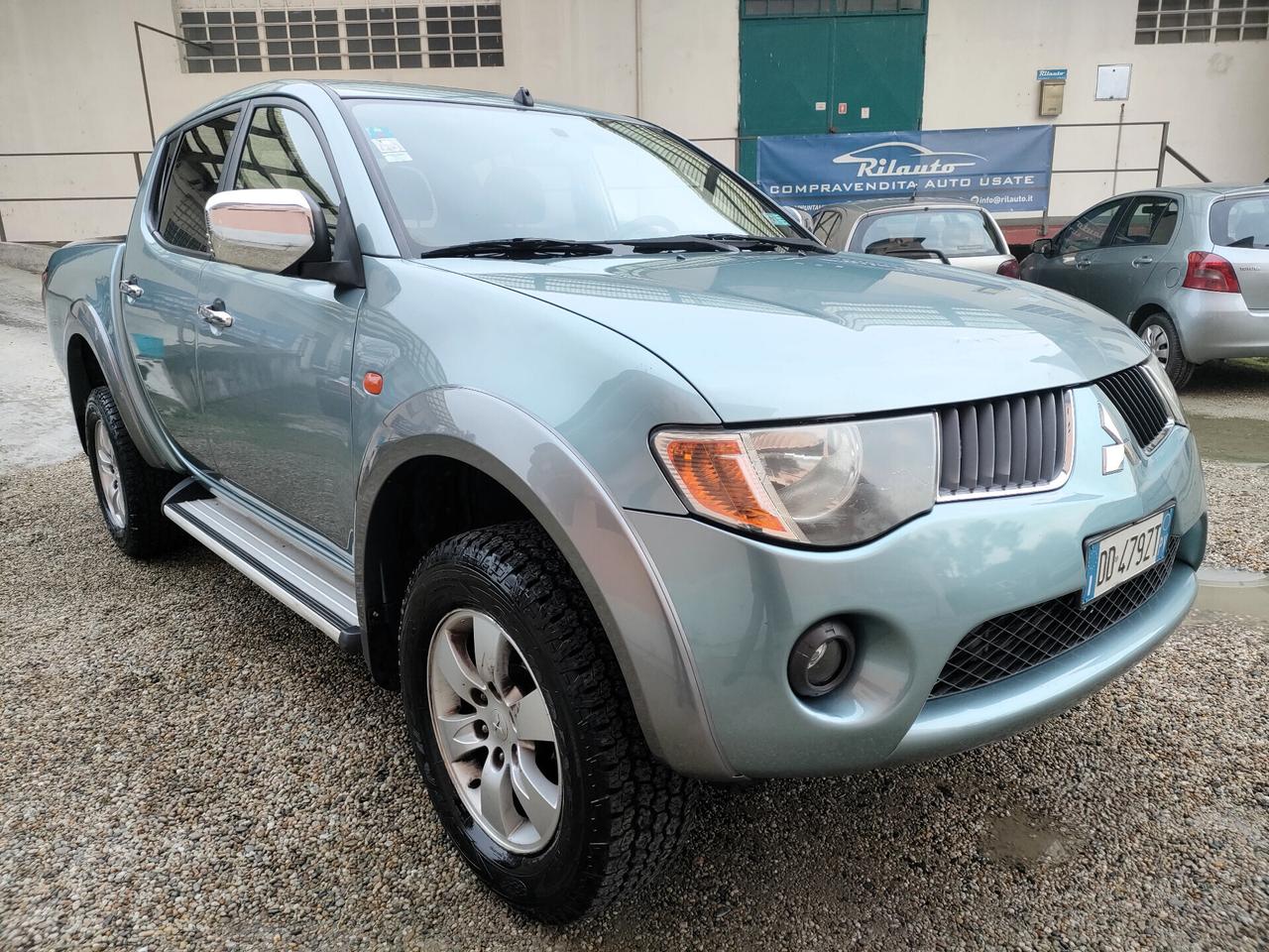 Mitsubishi L200 2.5 DI-D/136CV Double Cab Intense