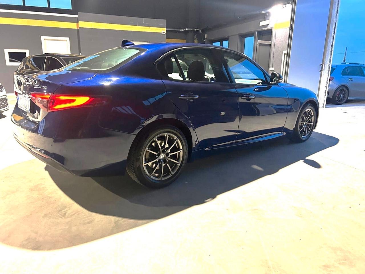 Alfa Romeo Giulia 2.2 Turbodiesel 160 CV AT8 PREZZO REALE NO VINCOLI