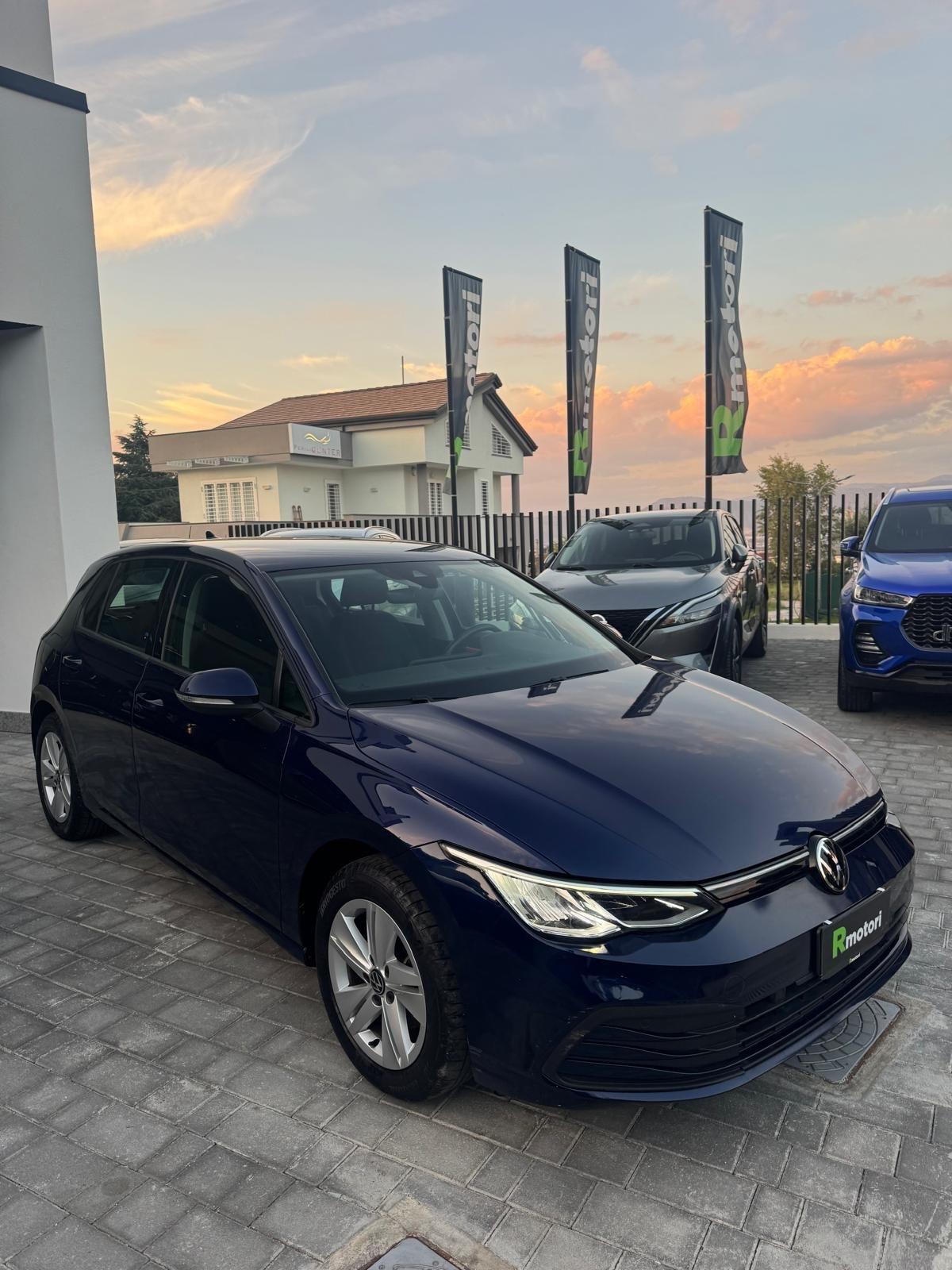 Volkswagen Golf 1.0 eTSI EVO DSG Life