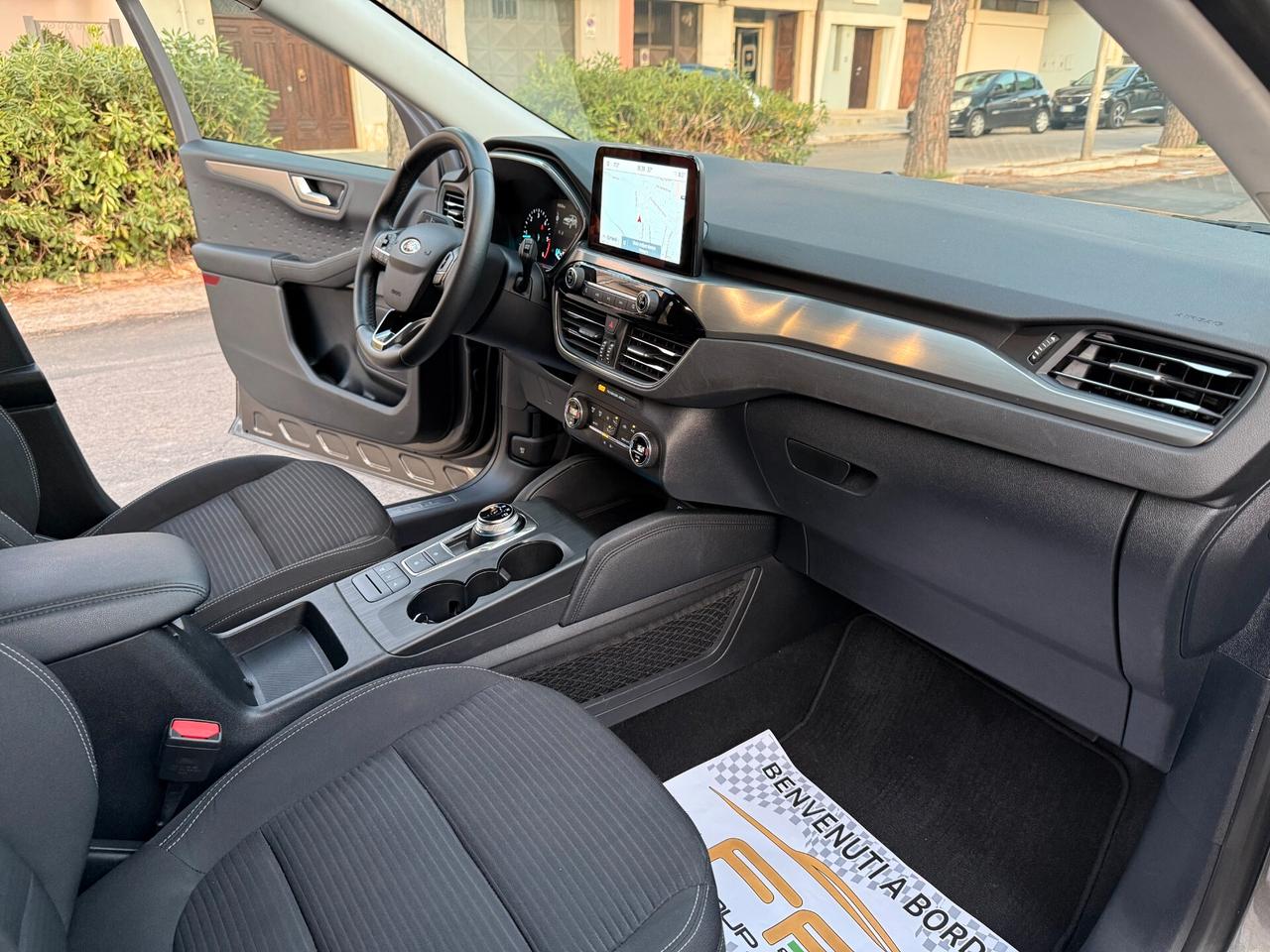 Ford Kuga 1.5 EcoBlue Autom Titanium NAVI CARPLAY
