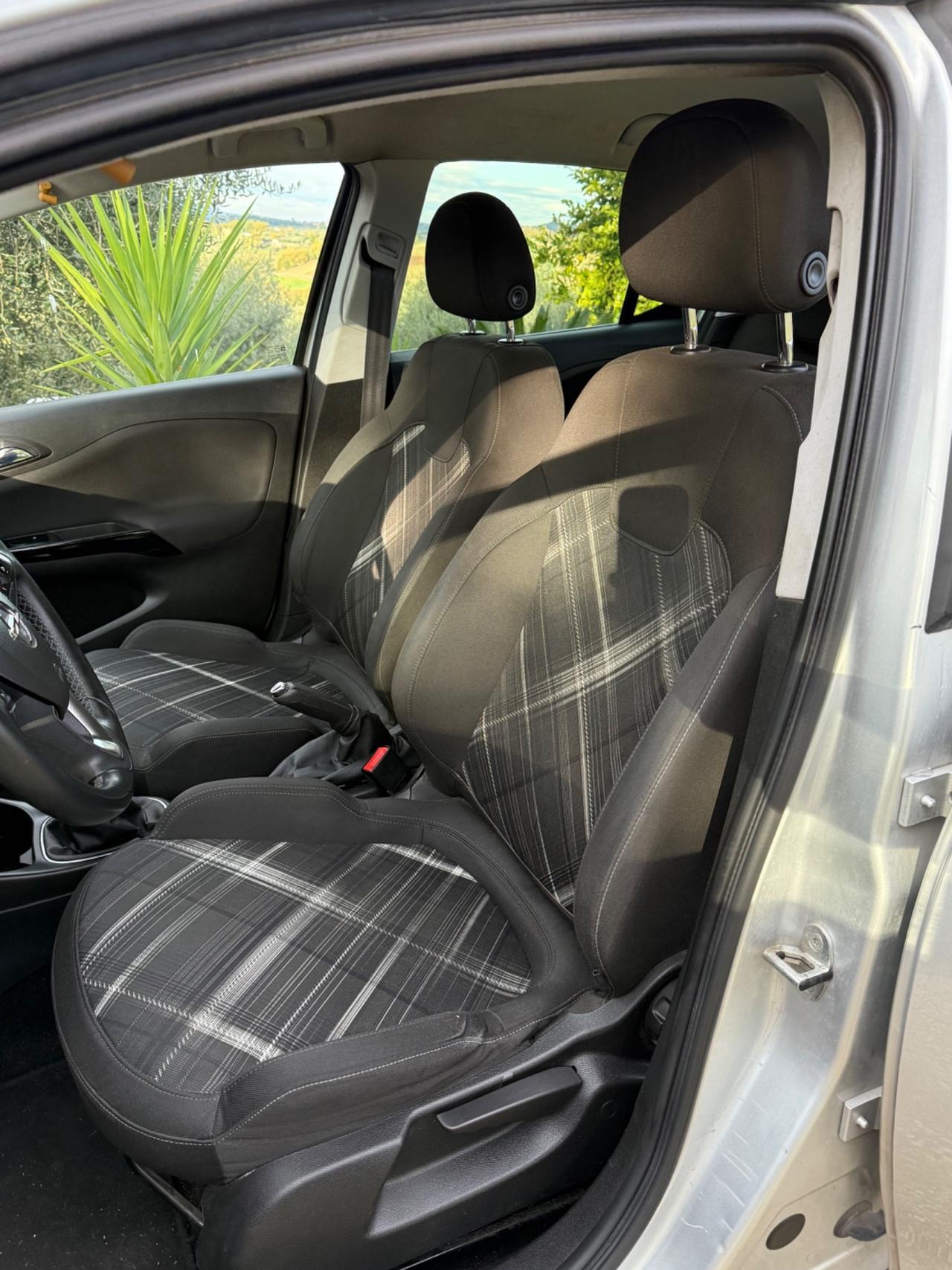 Opel Corsa 1.4 90CV GPL Tech 5 porte Innovation