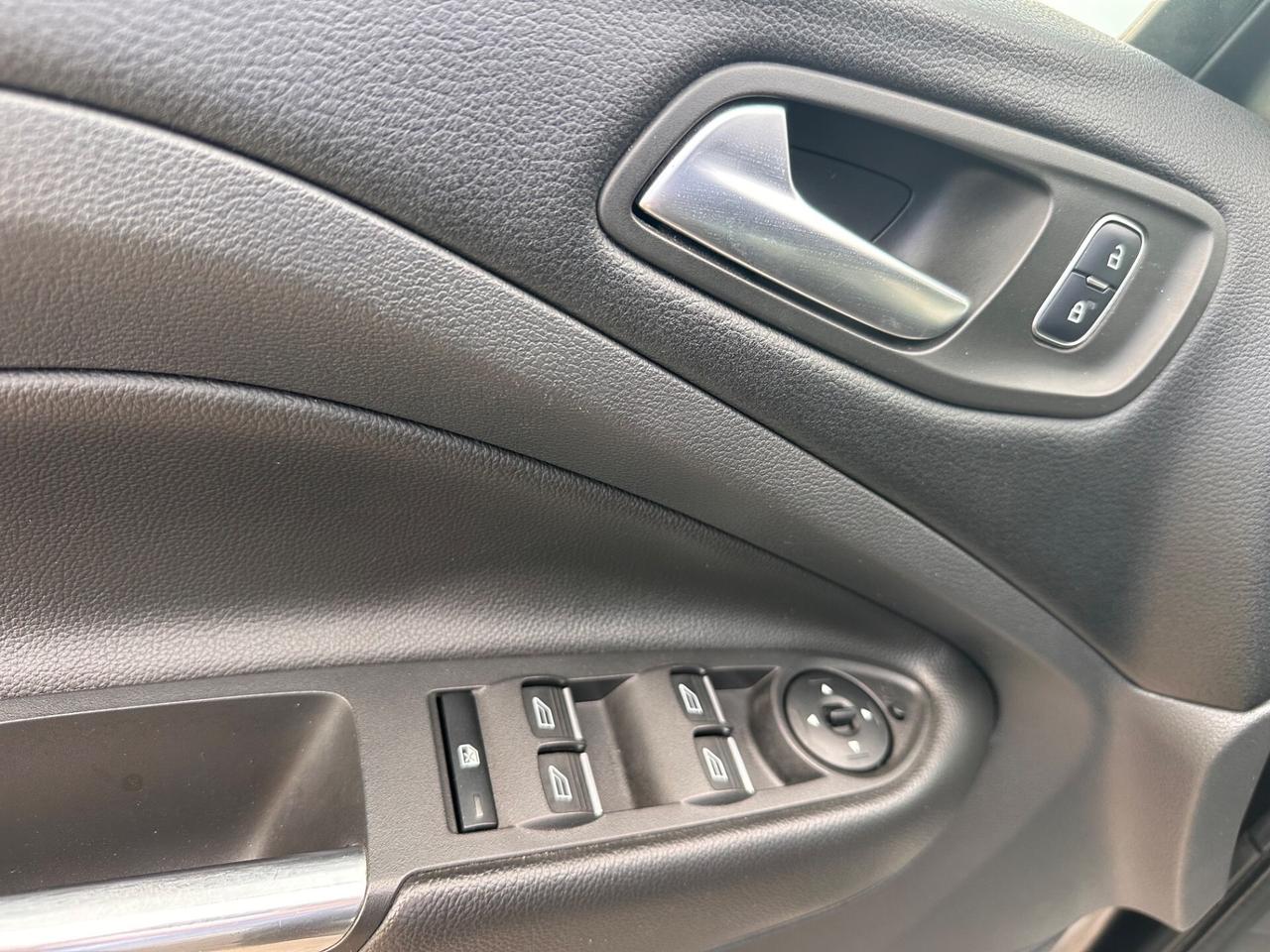 Ford Kuga 2018 2.0 TDCI 150 CV AUT. 4WD ST-Line