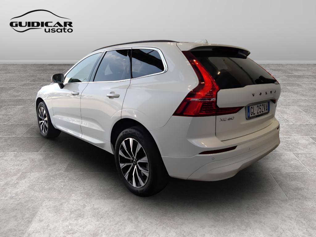 VOLVO XC60 II 2022 - XC60 2.0 b4 Core awd auto