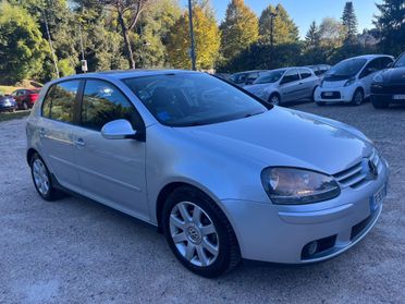 Volkswagen Golf 2.0 16V TDI 5p. Sportline