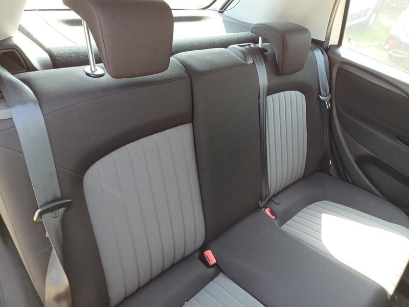 FIAT PUNTO 1.3 MULTIJET STREET 95 CV SES EU6 5 PORTE BERLINA