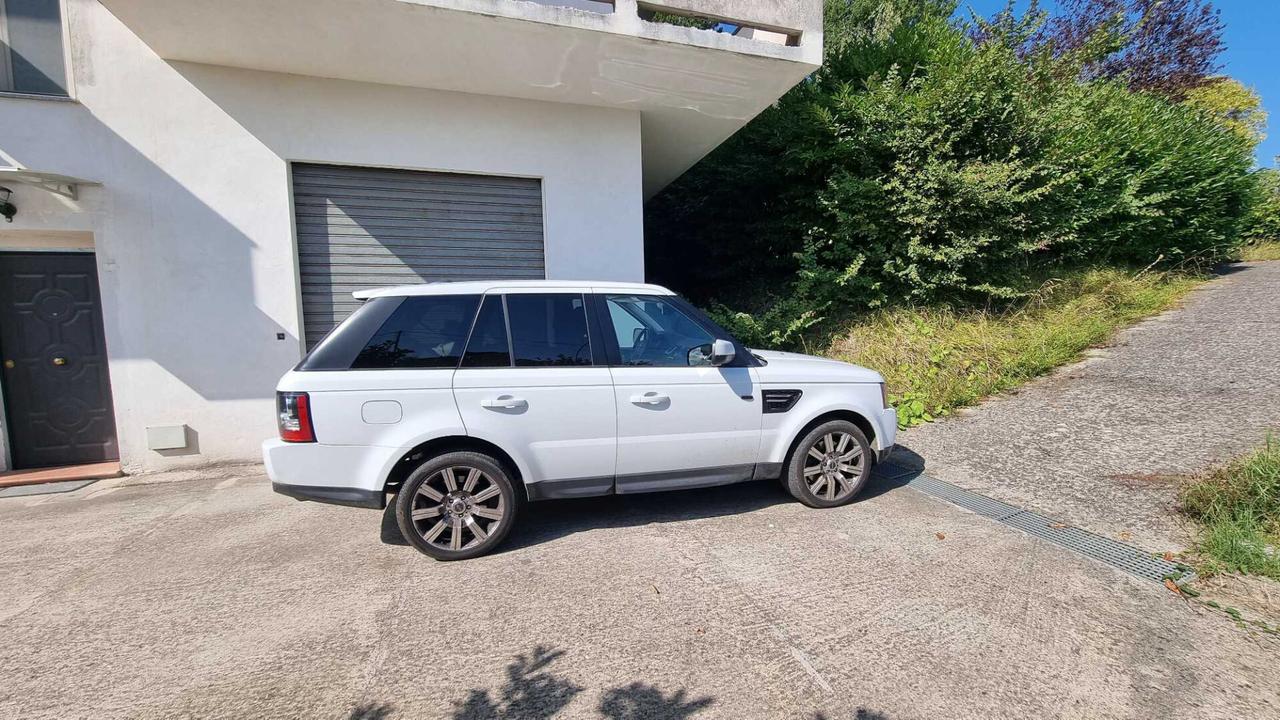 Land Rover Range Sport 3.0 TDV6 HSE