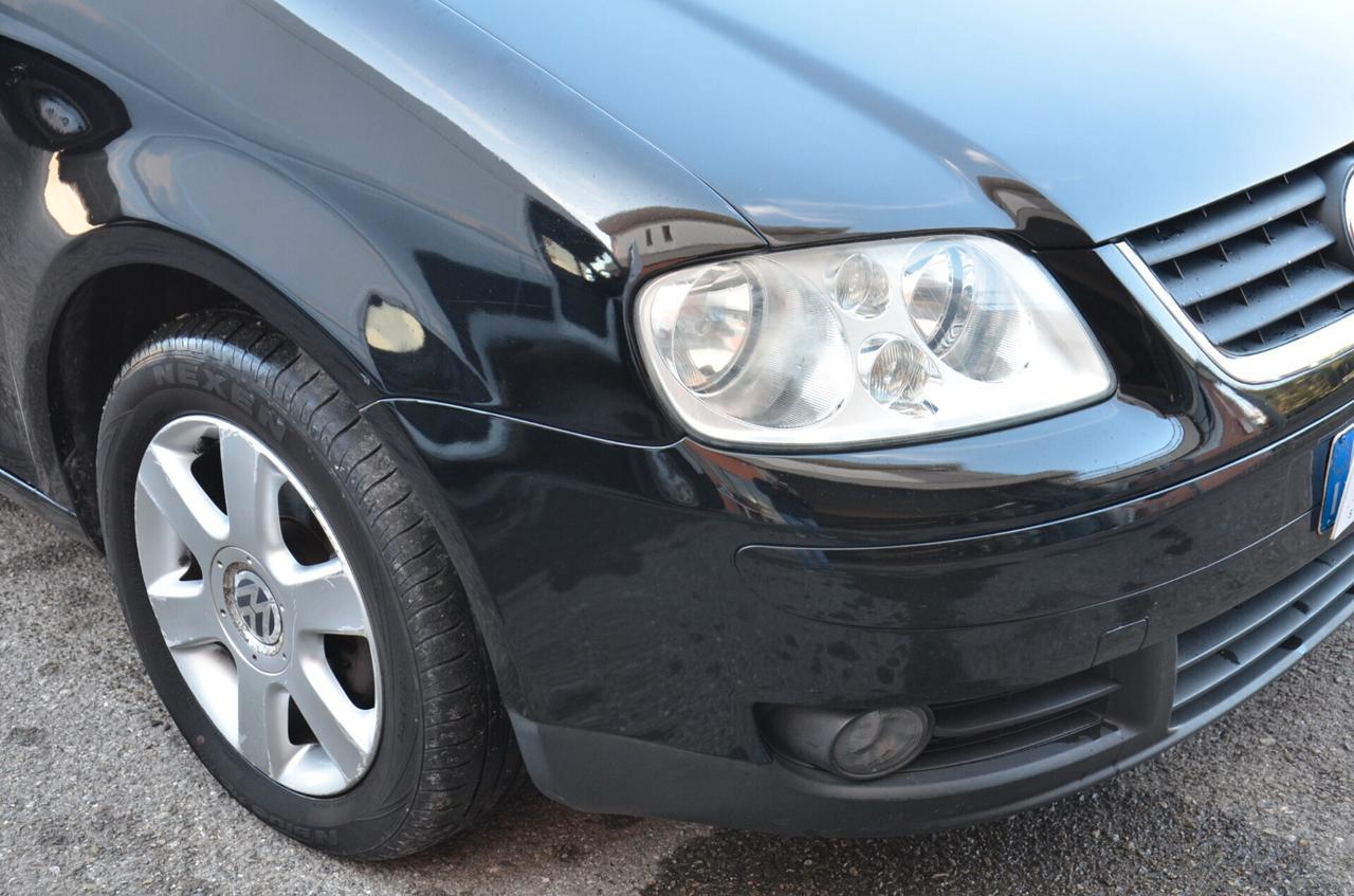 Volkswagen Touran 2.0 TDI 136CV Highline