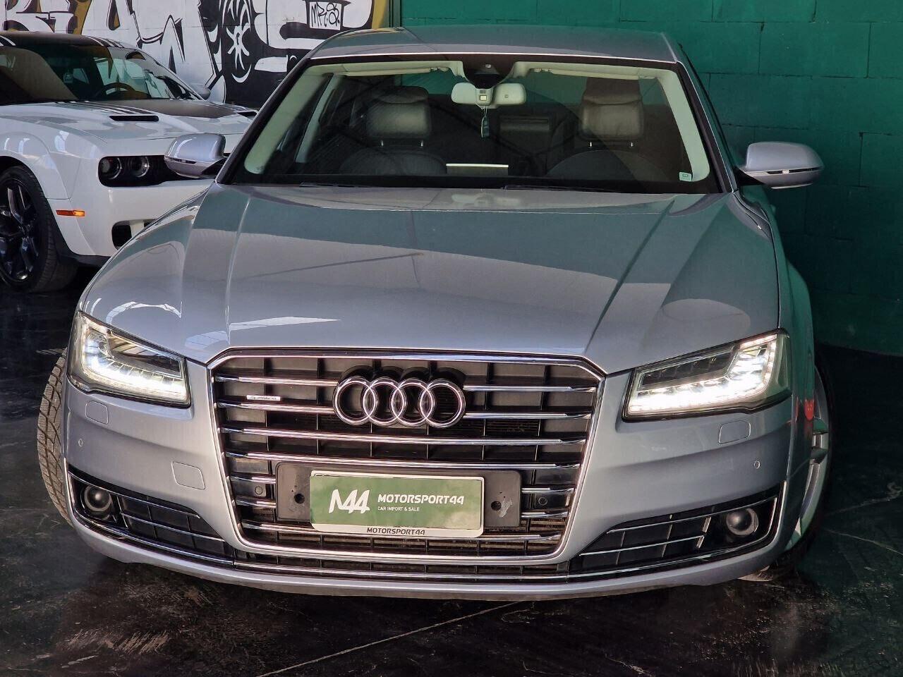 Audi A8 3.0 TDI 262 CV ultra quattro tiptronic