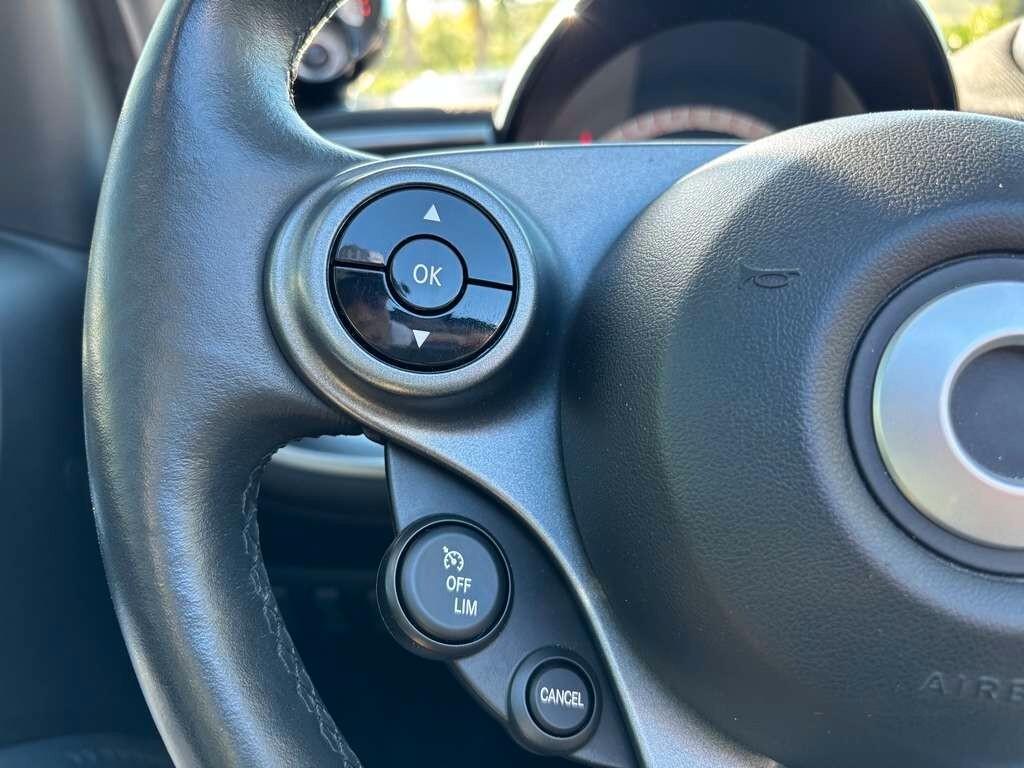 Smart ForTwo EQ cabrio Edition One 2020 / 22.000 Km tua a solo 109 euro al mese