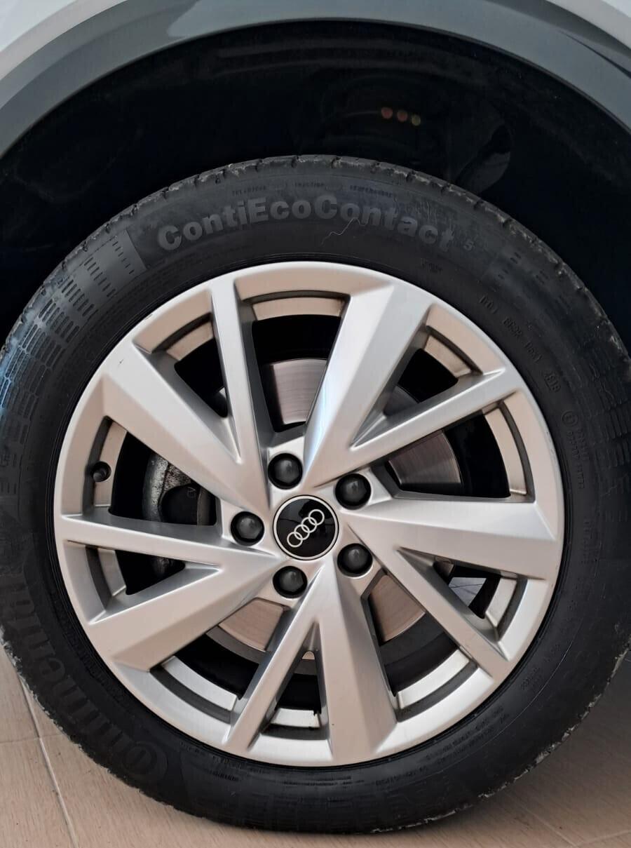 AUDI Q2 35 TDI QUATTRO AUTOMATICA