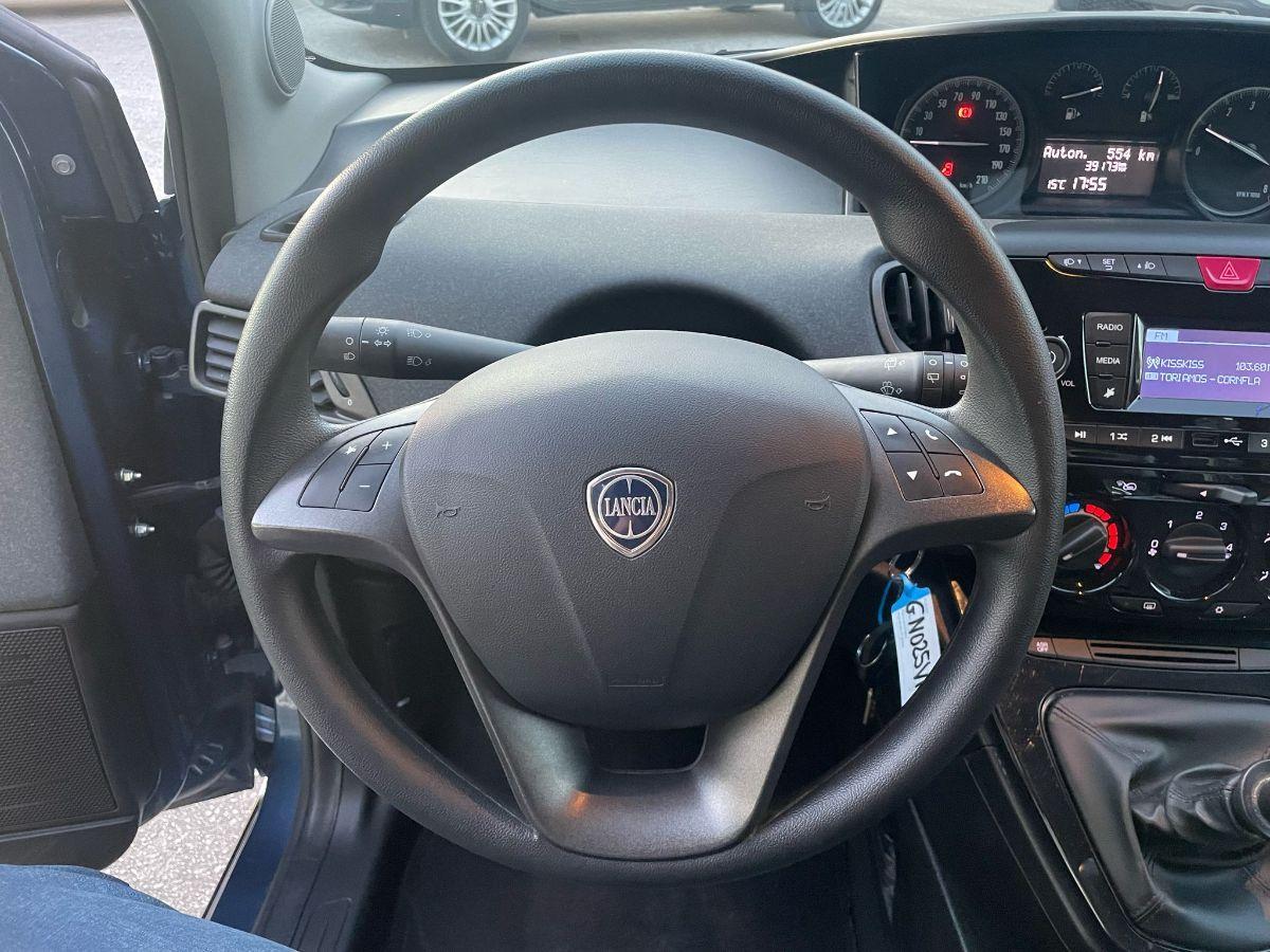 LANCIA YPSILON 1.0HYBRID 70cv