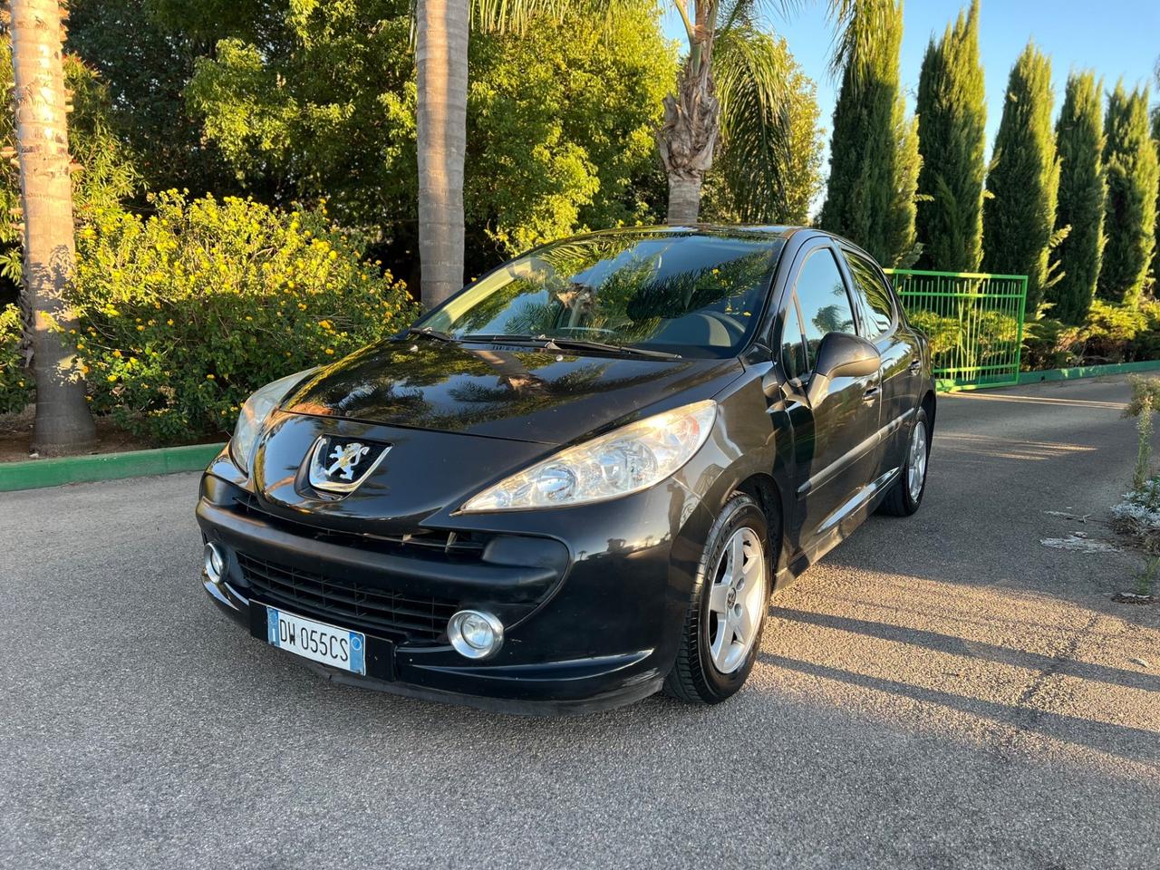 Peugeot 207 1.4 HDi 70CV 5p. XS