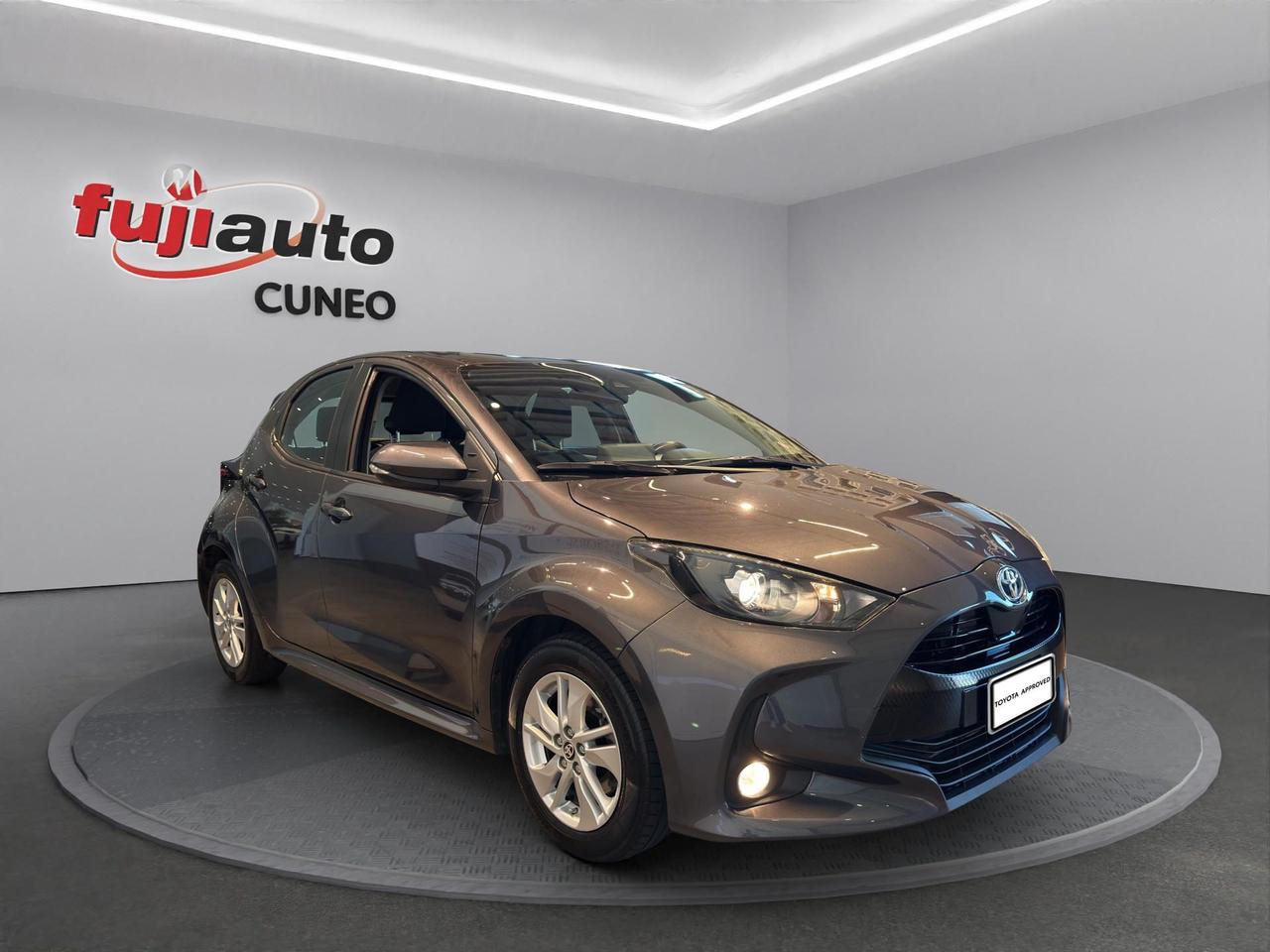 Toyota Yaris 1.5h Business