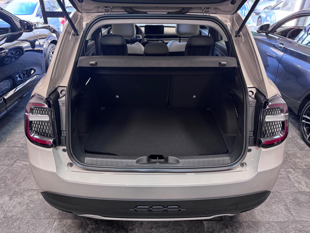 NEW Fiat 600 Hybrid 100 CV DCT MHEV