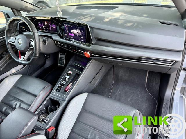 VOLKSWAGEN Golf GTI 8 performance