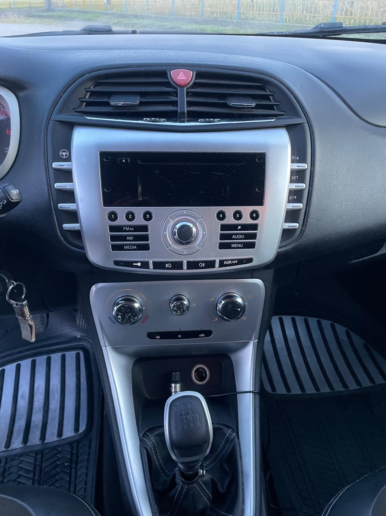 Lancia Delta 1.6 MJT DPF Platino
