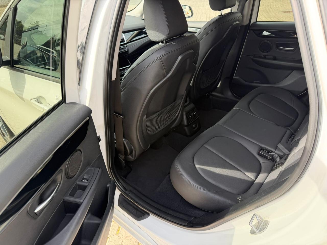 Bmw 218 218d Active Tourer Sport