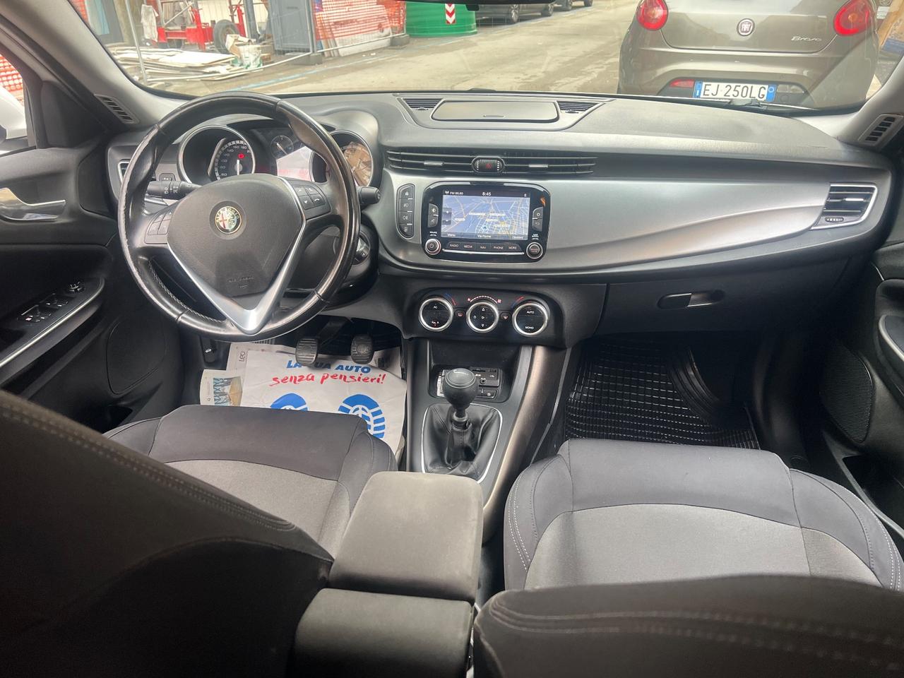 Alfa Romeo Giulietta 1.6 JTDm-2 105 CV Distinctive