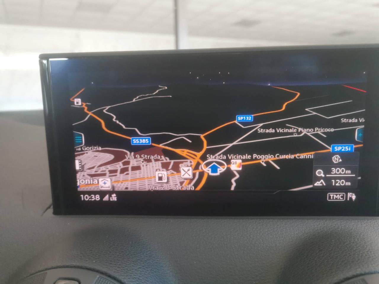 Audi Q2 1.6 TDI Design 116 cv 12.2016 Km 127.000